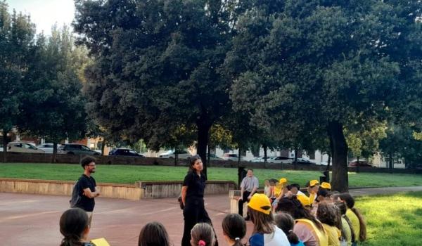 Immagine di uno degli incontri degli studenti con Sindaca e Assessore all'Ambiente Immagine di uno degli incontri degli studenti con Sindaca e Assessore all'Ambiente